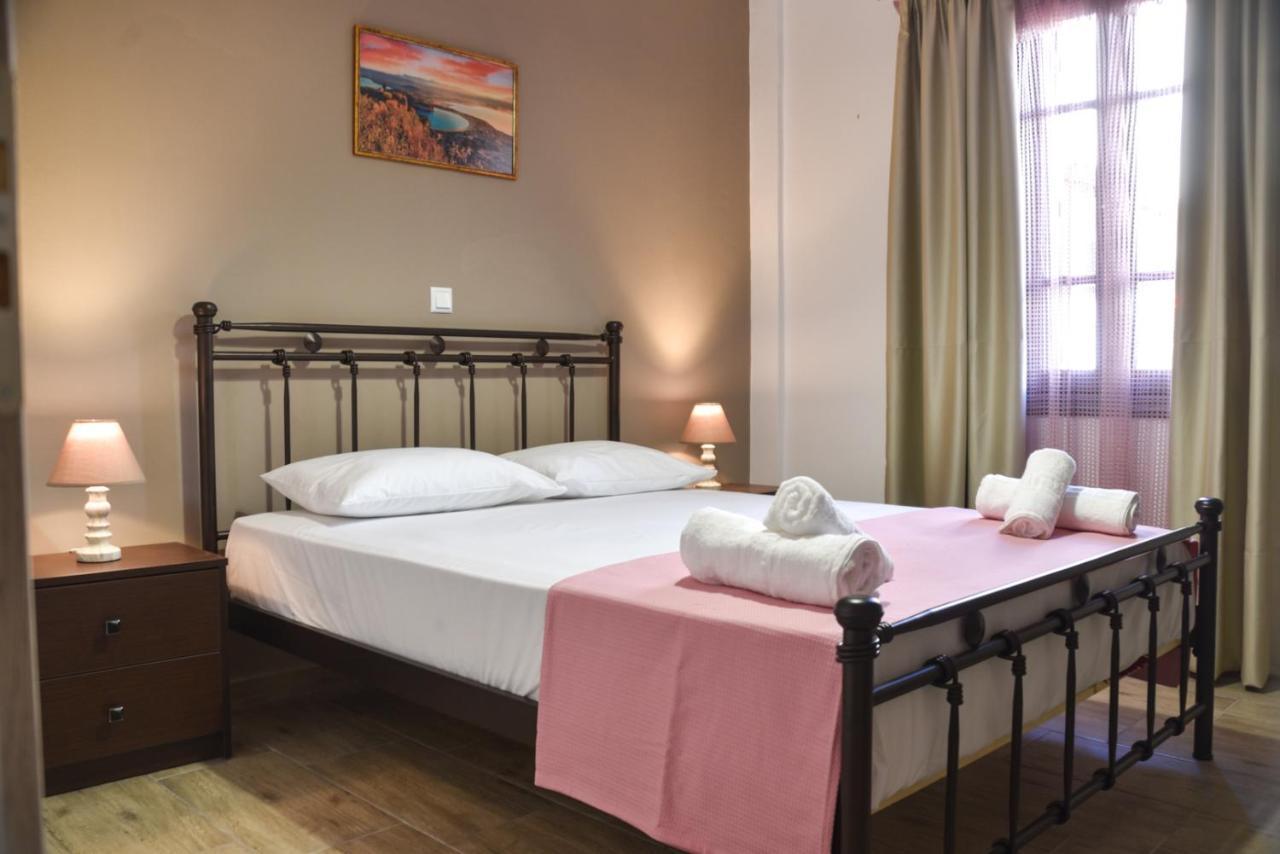 Casa Galini Apartment Kalamata Bagian luar foto